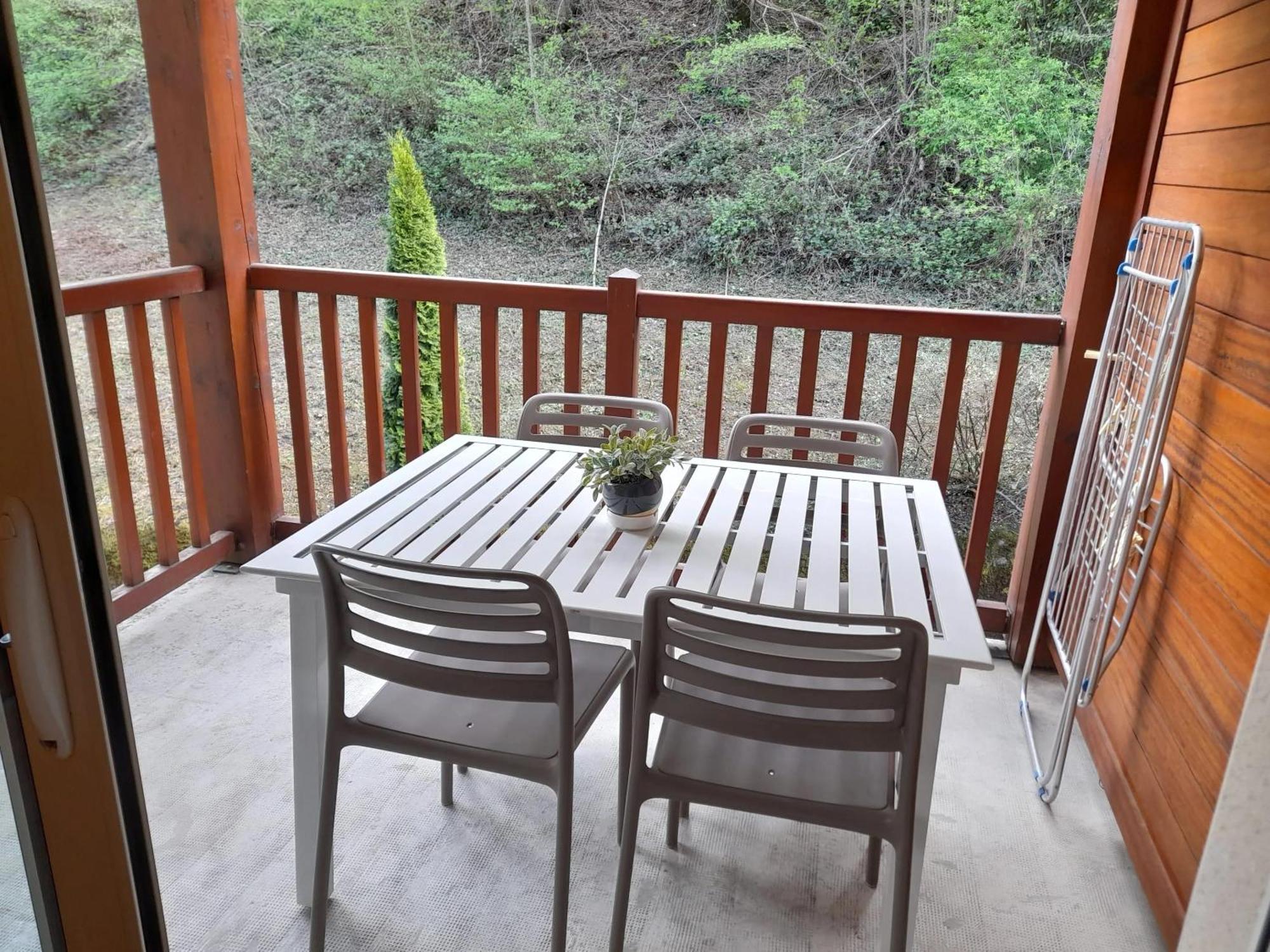 Appartement Avec Vue Sur La Montagne A Saint Lary Soulan 28 M² Piscine Exterior foto
