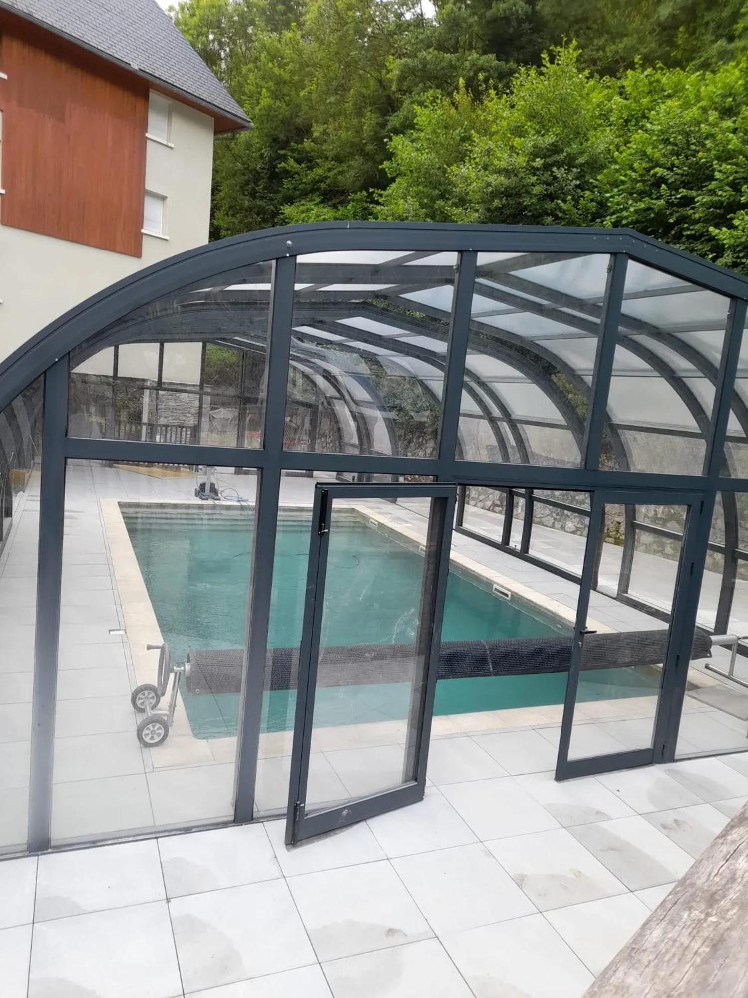 Appartement Avec Vue Sur La Montagne A Saint Lary Soulan 28 M² Piscine Exterior foto